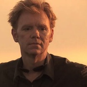 点击查看图片 犯罪现场调查:迈阿密 第一季 CSI: Miami Season 1