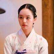 点击查看图片 花开时想月 꽃 피면 달 생각하고