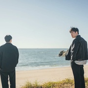 点击查看图片 树立而死 커튼콜: 나무는 서서 죽는다