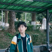 点击查看图片 追光的日子
