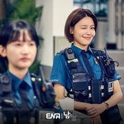 点击查看图片 陌生人 남남