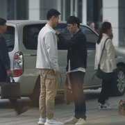 点击查看图片 我经过风暴