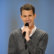 点击查看图片 Daniel Tosh: Happy Thoughts