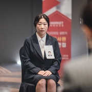 点击查看图片 残酷的实习生 잔혹한 인턴