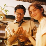 甜蜜的东方 The Sweet East