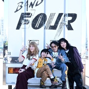 4拍4家族