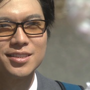 点击查看图片 盲眼的淑则老师 盲目のヨシノリ先生~光を失って心が見えた~