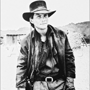 点击查看图片 少壮屠龙阵2 Young Guns II