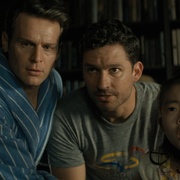 点击查看图片 拜访小屋 Knock at the Cabin