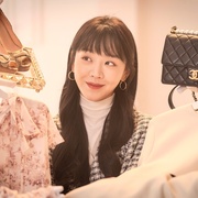 点击查看图片 她死了 그녀가 죽었다
