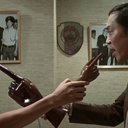 点击查看图片 摩登保镖 摩登保鑣