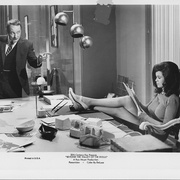 点击查看图片 飞越美人谷 Beyond the Valley of the Dolls
