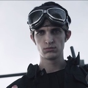 点击查看图片 僵尸国度 第二季 Z Nation Season 2