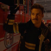 点击查看图片 紧急呼救 第八季 9-1-1 Season 8