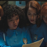 女警出更 Las Azules