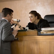 点击查看图片 坏法官 Bad Judge