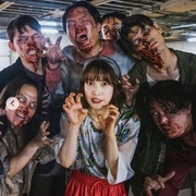 据幸存的六人所述 生き残った6人によると