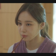 蚂蚁在燃烧 개미가 타고 있어요
