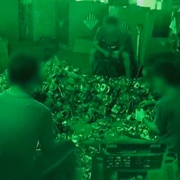 立即购买：消费的阴谋 Buy Now! The Shopping Conspiracy