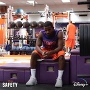 安全后卫 Safety