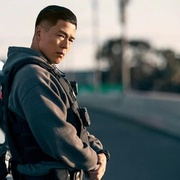 点击查看图片 待命警察 On Call