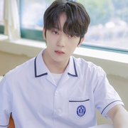 求安慰少年 소년을 위로해줘
