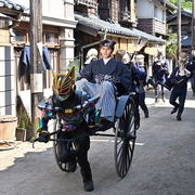 点击查看图片 电影 假面骑士极狐:4位王者与黑狐 仮面ライダーギーツ 4人のエースと黒狐