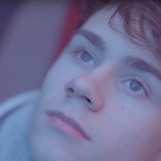 点击查看图片 下巴 Jawline