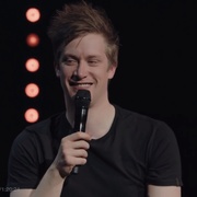 丹尼尔·斯洛斯：傲慢自大 Daniel Sloss: Hubris