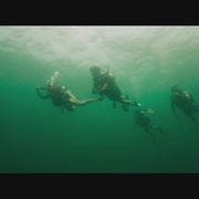 点击查看图片 堕入深渊 Into the Deep