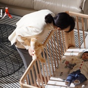 点击查看图片 屋内有人