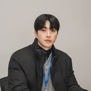 点击查看图片 拿着手术刀的猎人 메스를 든 사냥꾼
