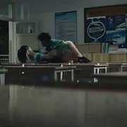 点击查看图片 巨蛇闯女校