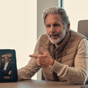 点击查看图片 卧底老绅士 第二季 A Man on the Inside Season 2