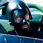 点击查看图片 死亡车神 Death Race 2000