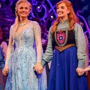 冰雪奇缘：音乐剧 Frozen: The Hit Broadway Musical