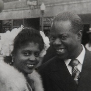 路易斯·阿姆斯特朗的黑人形象与蓝调音乐 Louis Armstrong's Black & Blues