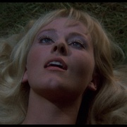 点击查看图片 吸血鬼的欲望 Lust For A Vampire
