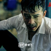 鲨口逃生