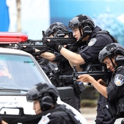 特警使命之狙击风暴