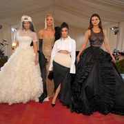 点击查看图片 卡戴珊家族 第二季 The Kardashians Season 2