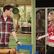 点击查看图片 查莉成长日记 第三季 Good Luck Charlie Season 3