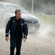 双面警长 第一季 Tin Star Season 1