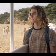 点击查看图片 逐浪之夏 第一季 Surviving Summer Season 1