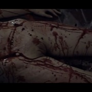 点击查看图片 谁在偷看奥利弗 Who's Watching Oliver