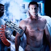 点击查看图片 越空狂龙 Demolition Man