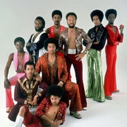 点击查看图片 地,风与火:成为天上星 vs. 世间重 Earth, Wind & Fire (To Be Celestial vs. That's the Weight of the World)