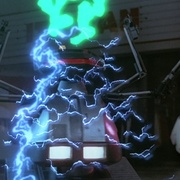 夜困杀人场 Chopping Mall