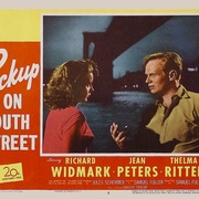 南街奇遇 Pickup on South Street