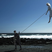 点击查看图片 佩小姐的奇幻城堡 Miss Peregrine's Home for Peculiar Children